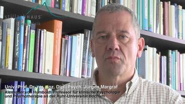 Prof. Dr. Jürgen Margraf über Augmentierungsstrategien bei Psychotherapie